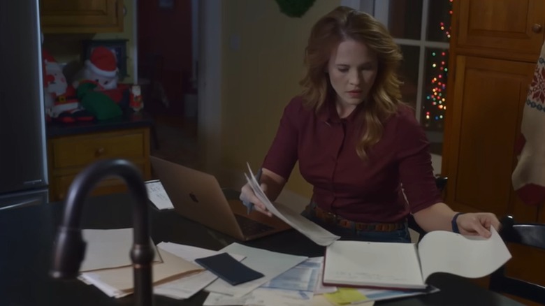 Katie Leclerc in "Christmas a la Mode."