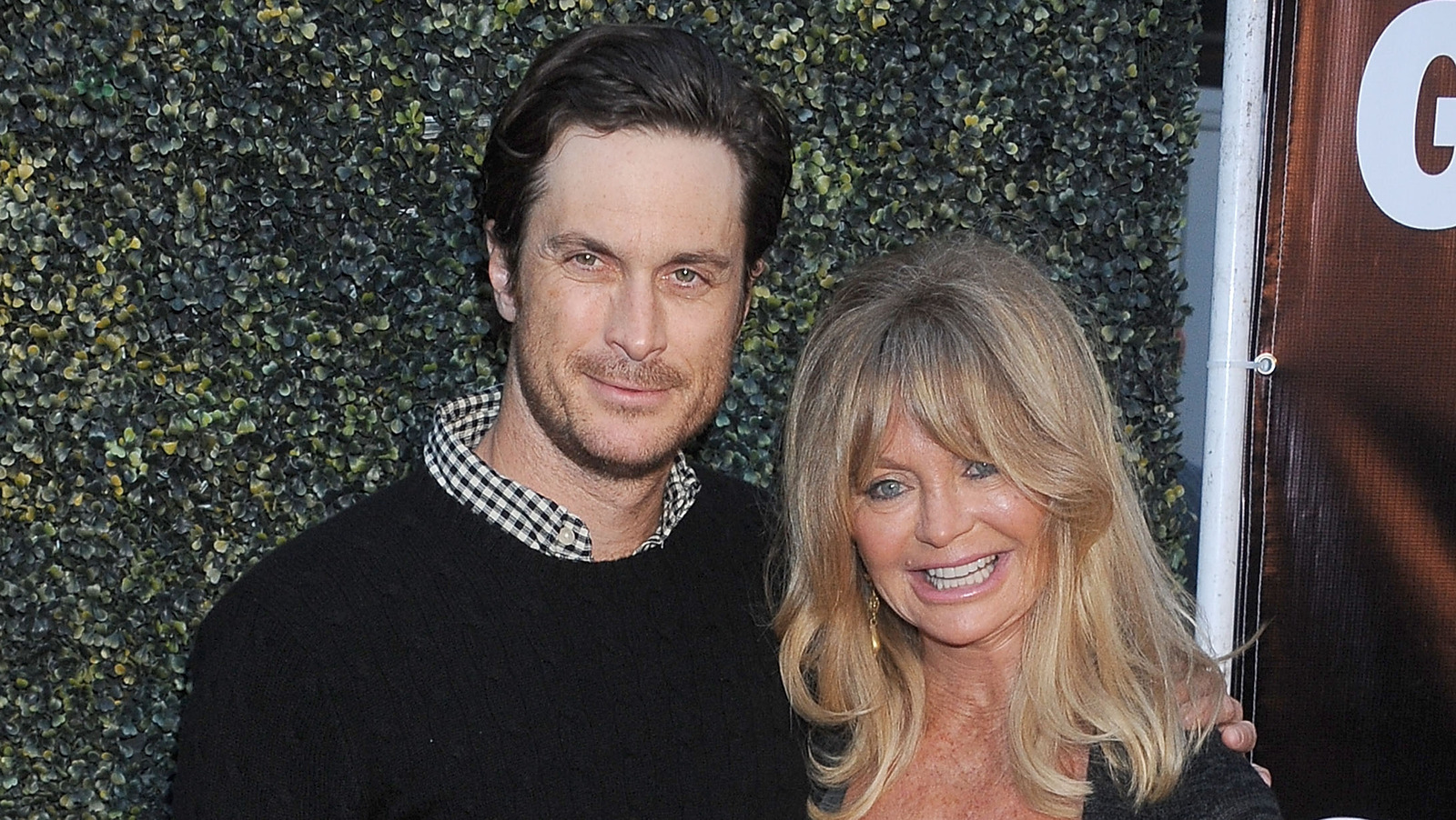 <a href="https://www.thelist.com/1698048/relatable-reason-oliver-hudson-resentful-mom-goldie-hawn-fame-as-kid/" target="_blank">The Totally Relatable Reason Oliver Hudson Was Resentful Of Mom Goldie Hawn’s Fame As A Kid</a>