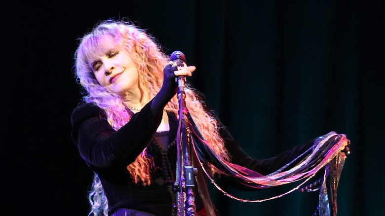 Stevie Nicks performing