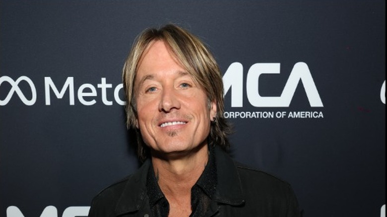 Keith Urban poses for a photo