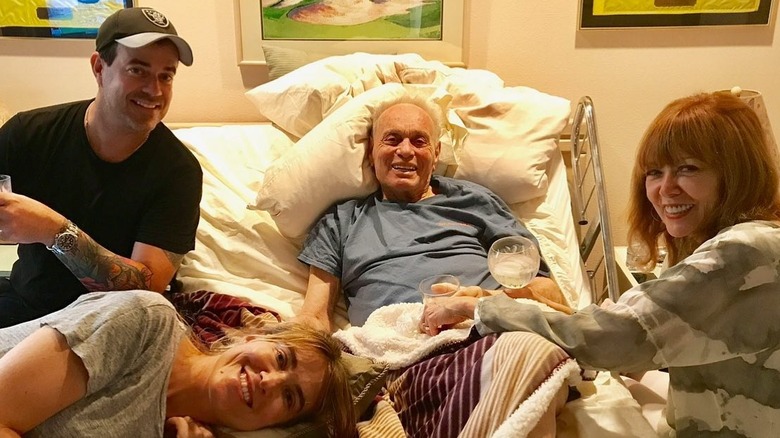 Carson Daly with his wife, mother, and stepfather