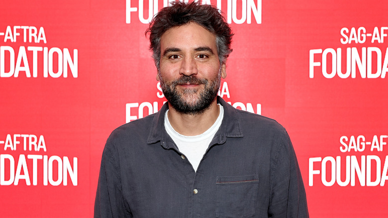 Josh Radnor attending a SAG-AFTRA Foundation Conversation