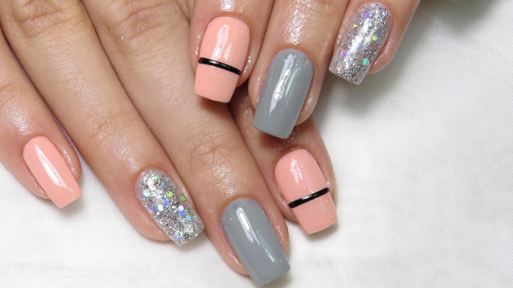 Press-on nails