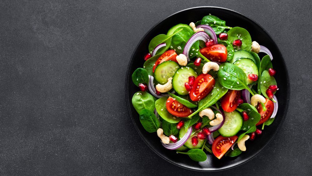 Spinach salad