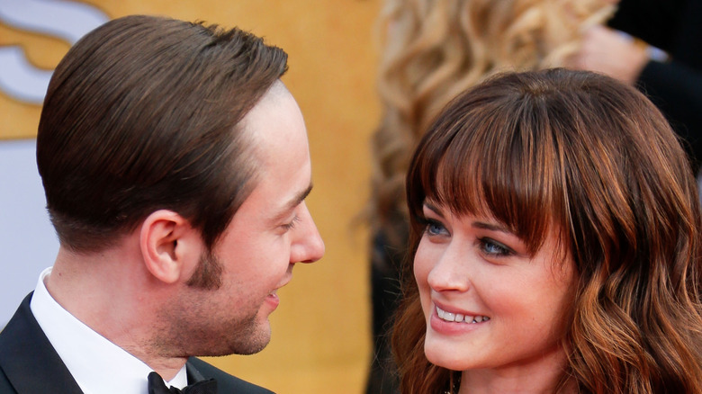 Vincent Kartheiser and Alexis Bledel attend the 2013 SAG Awards