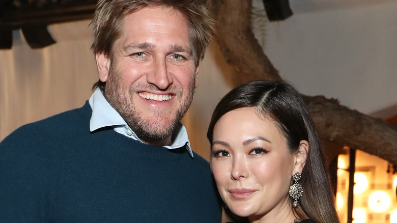 Curtis Stone and Lindsey Price smiling