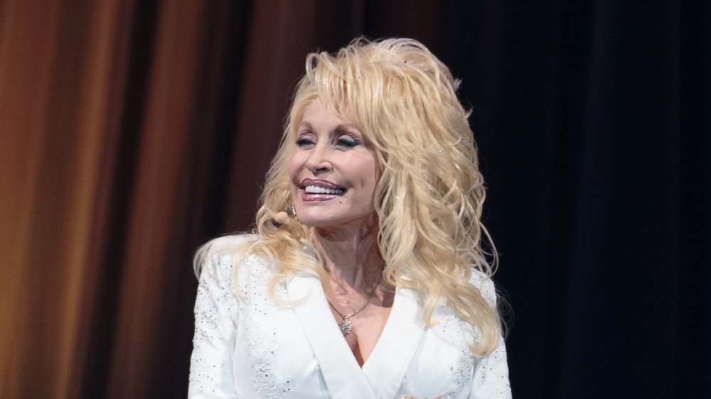 Dolly Parton smiling