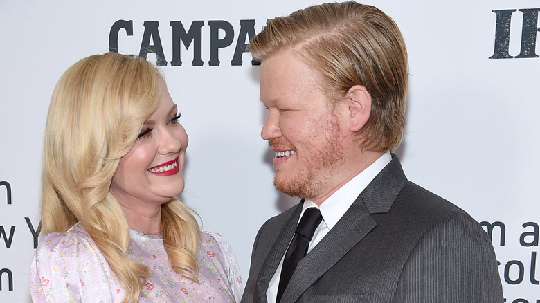 Kirsten Dunst, Jesse Plemons smiling together
