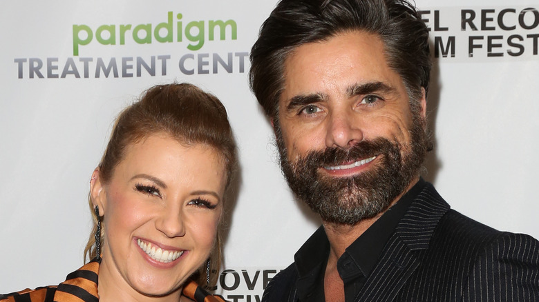 Jodie Sweetin and John Stamos on the red carpet 