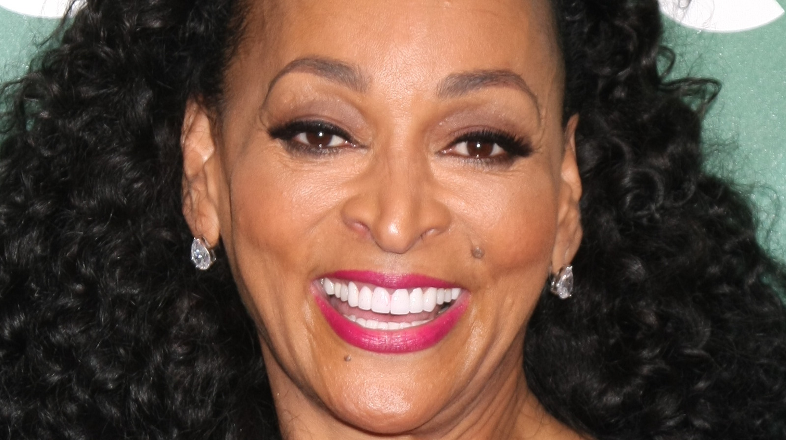 The Truth About Karen Huger's Candle Line