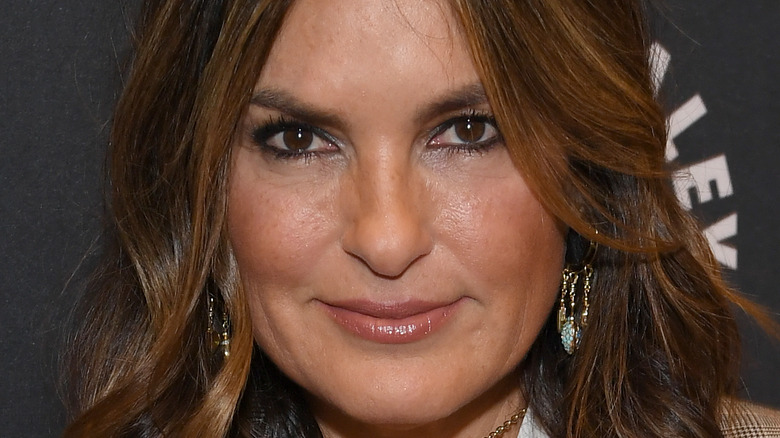 mariska hargitay smiling scar