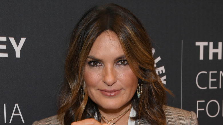 mariska hargitay smiling scar