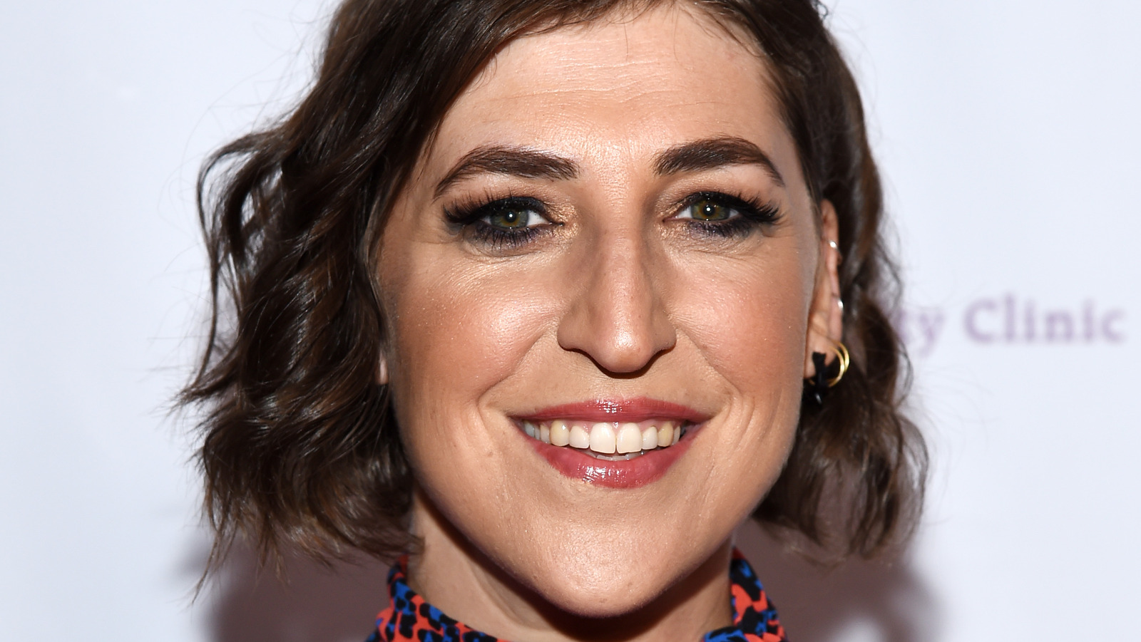 what does mayim bialik have a phd in