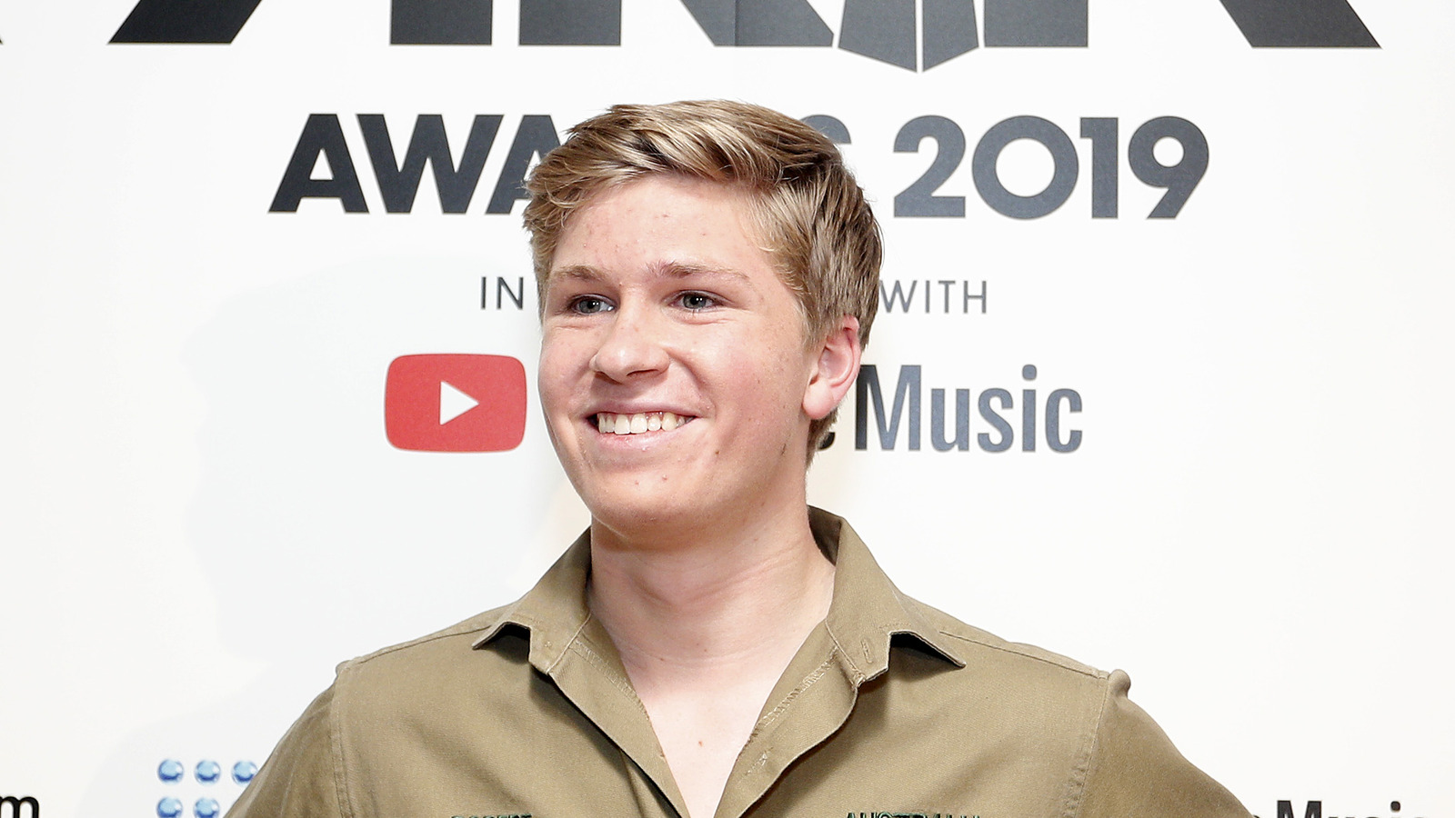 The Truth About Robert Irwins Dating History