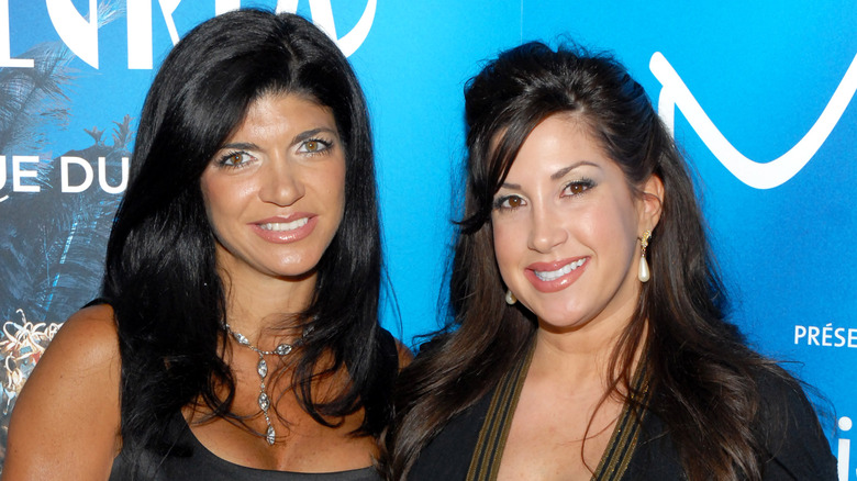 Teresa Giudice and Jacqueline Laurita posing