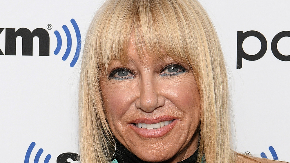 Suzanne Somers smiling