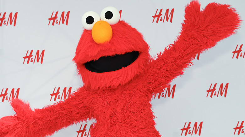 Elmo on the red carpet