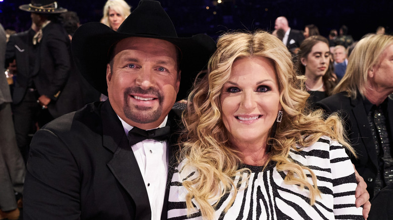 Garth Brooks and Trisha Yearwood attend the CMAs in 2019