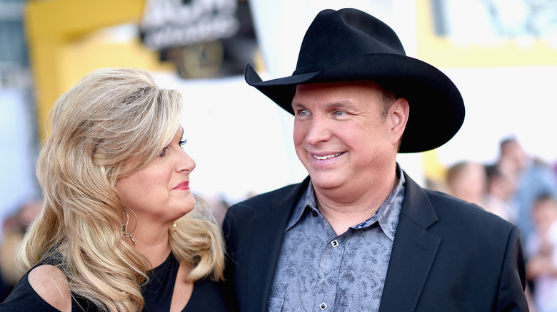 Trisha Yearwood and Garth Brooks at an event in 2015