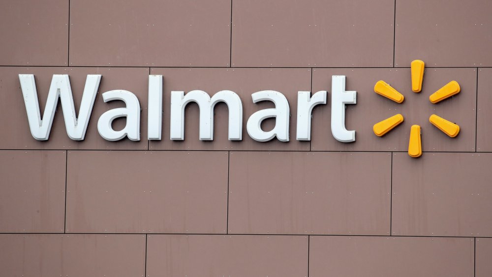 Walmart sign