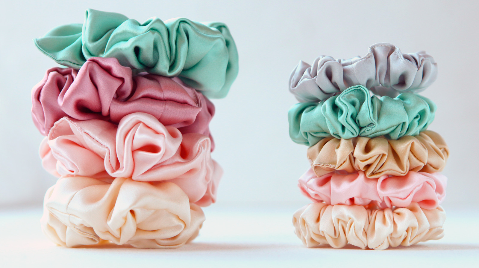 The Truth About Whether Or Not Scrunchies Are Back In Style