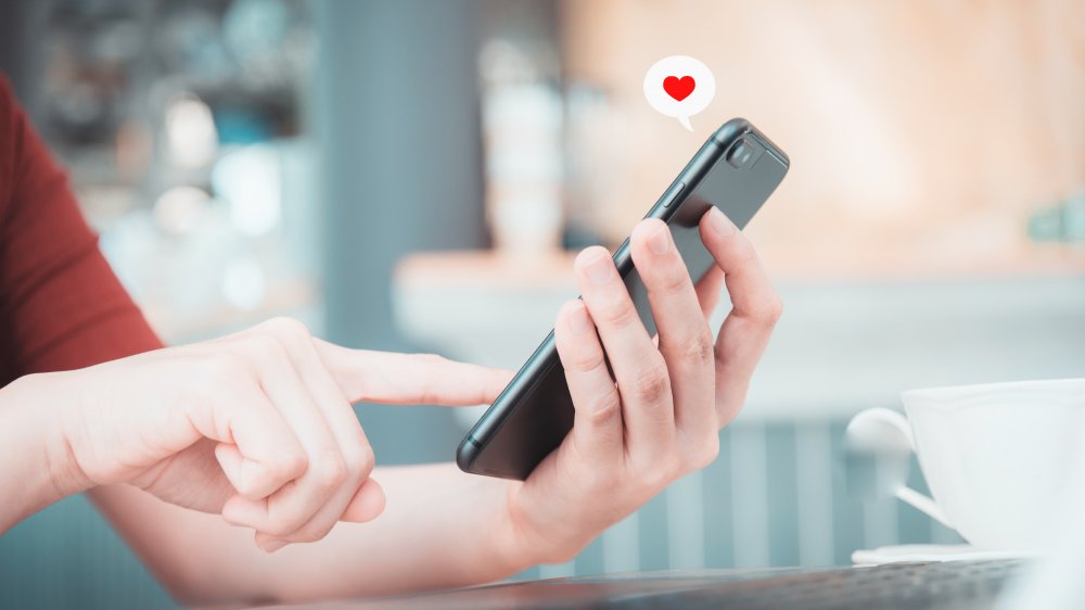 Smartphone/ love interest