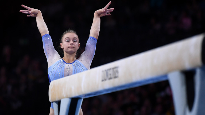 Grace McCallum at the balance beam
