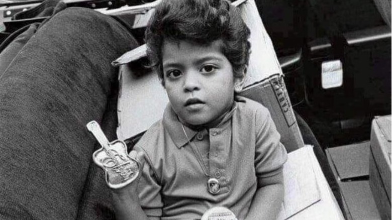 young Bruno Mars