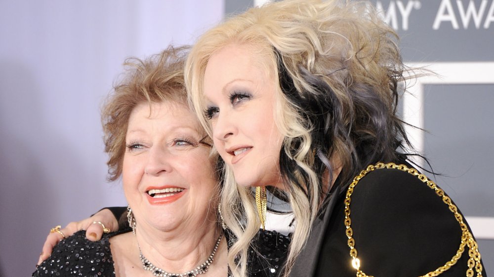 Cyndi Lauper's Blue Hair: A Tribute to Her Mother - wide 7
