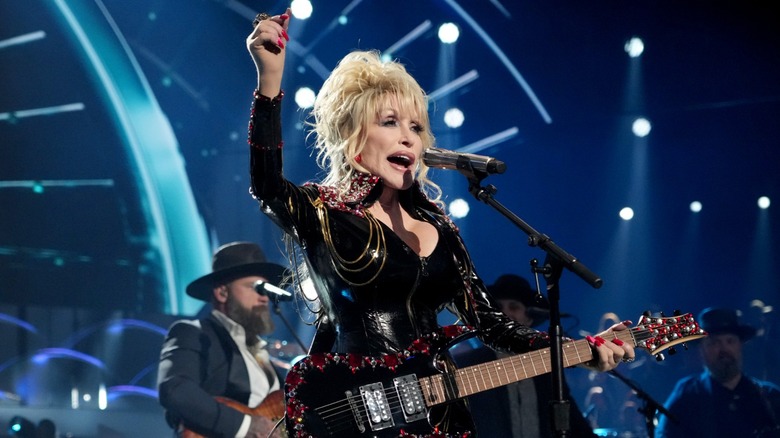 Dolly Parton performing at the 37th Annual Rock and Roll Hall of Fame Induction Ceremony in 2022