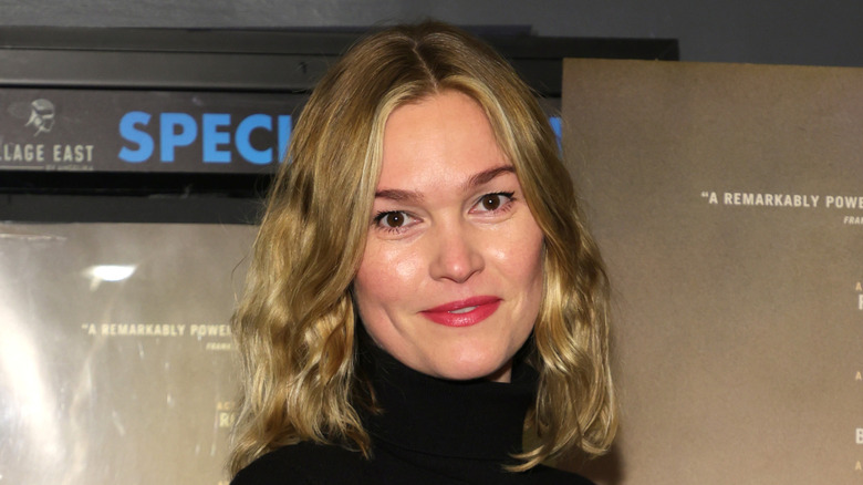 Julia Stiles smiling hair down