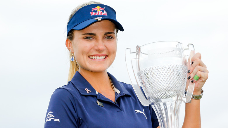 Lexi thompson boobs