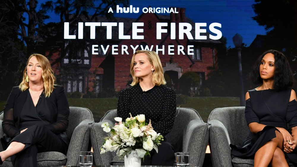 Kerry Washington and Reese Witherspoon in Little Fires Everywhere