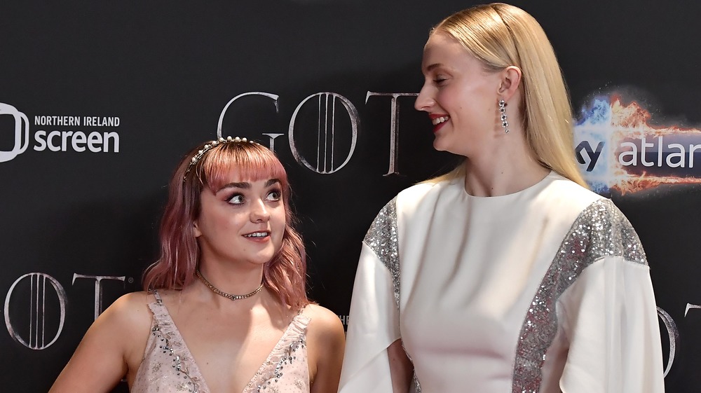 Sophie Turner and Maisie Williams on the red carpet