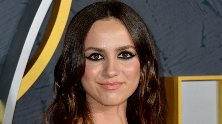 Maude Apatow wearing dark eye makeup