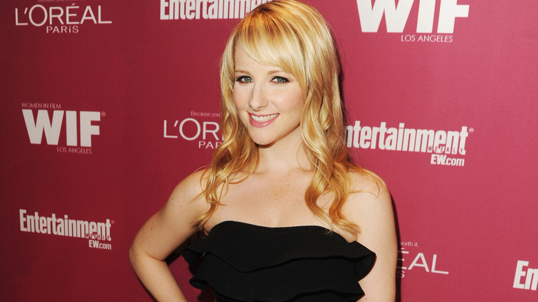 Melissa Rauch smiling