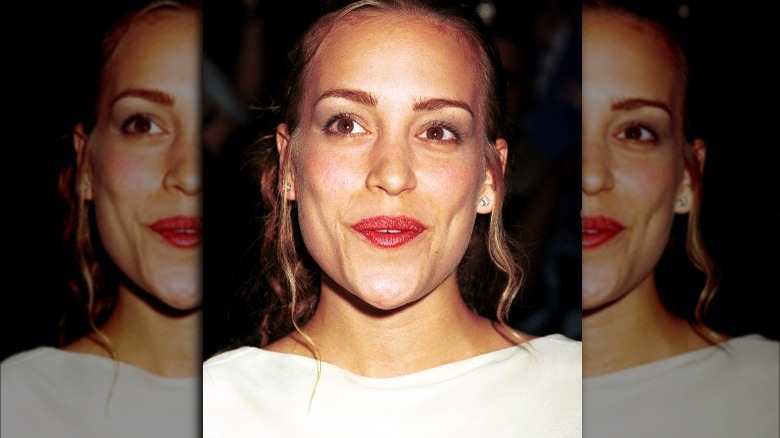 Piper Perabo with her hair up