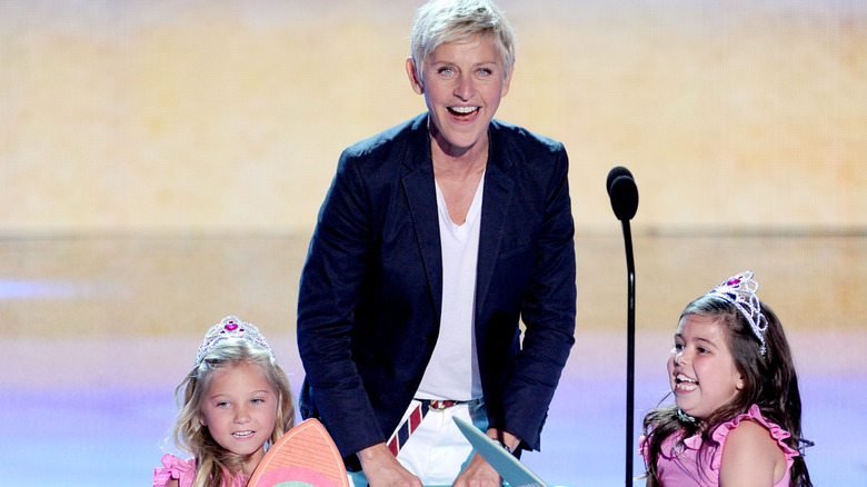 Ellen DeGeneres與Sophia Grace和Rosie