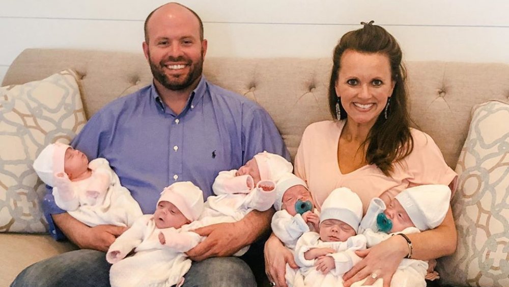 Eric and Courtney Waldrop of Sweet Home Sextuplets