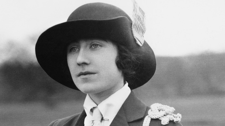 the Queen Mother wearing a hat