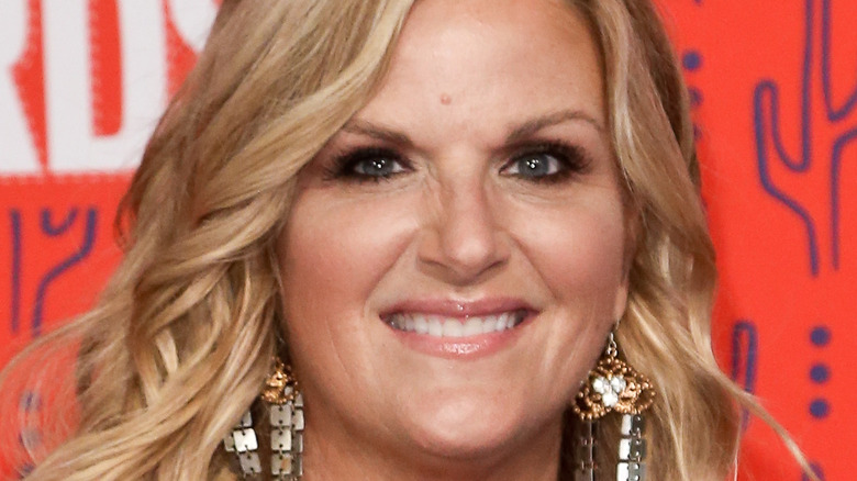 Trisha Yearwood smiling