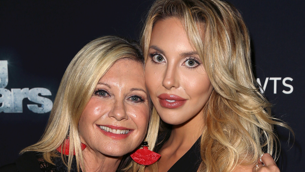 Olivia Newton-John posing with Chloe Rose Lattanzi 