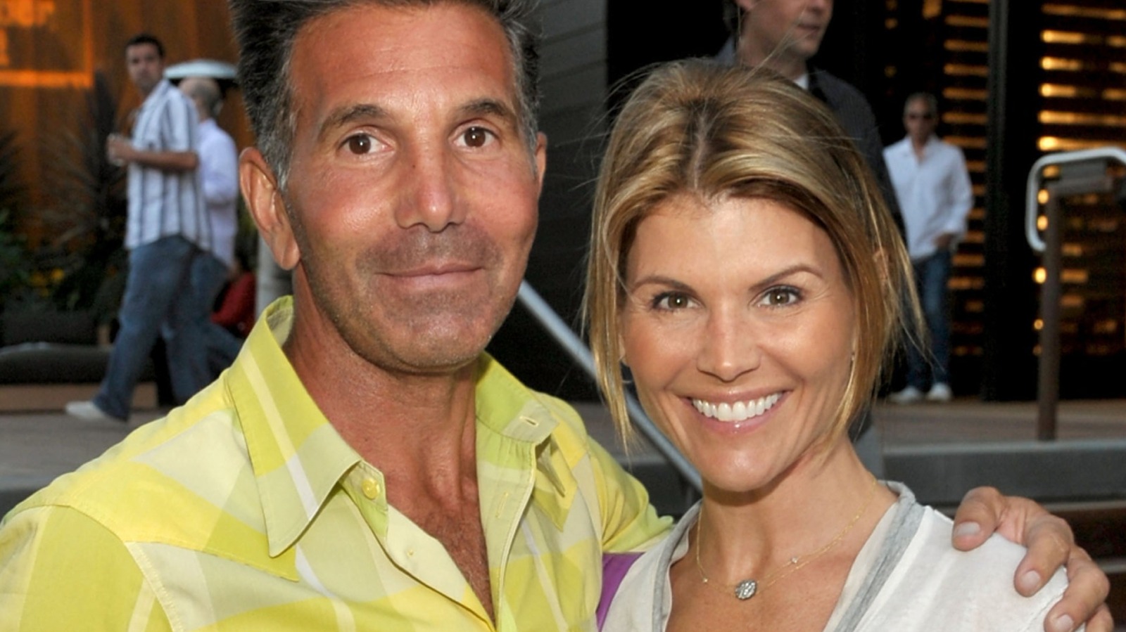 The Ups And Downs Of Lori Loughlin & Mossimo Giannulli's 28-Year Marriage