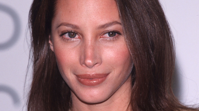 Supermodel Christy Turlington smiling softly '90s bob