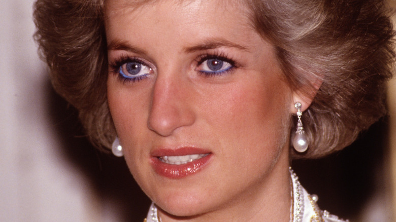 Princess Diana posing for a photo