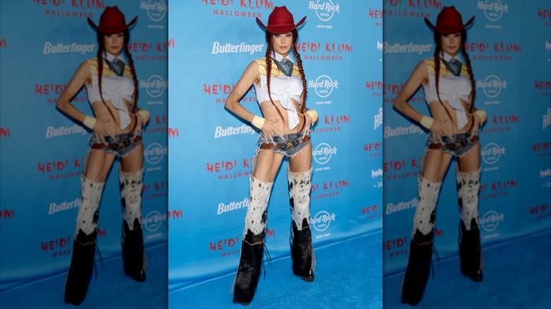 Olivia Attwood posing