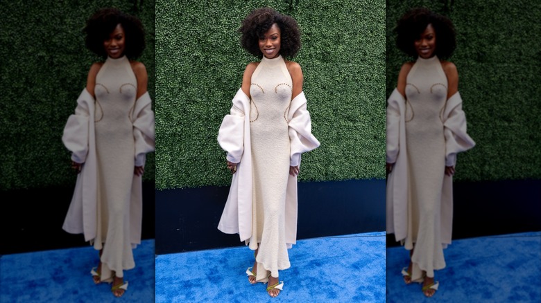 Xosha Roquemore posing