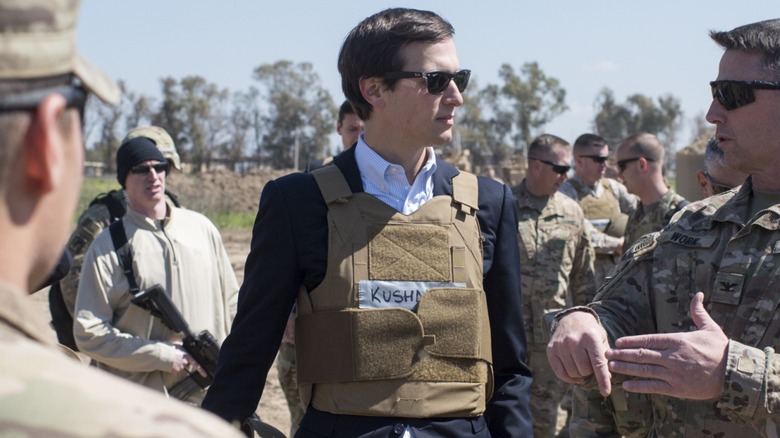 Jared Kushner meeting servicemen in Iraq in 2017