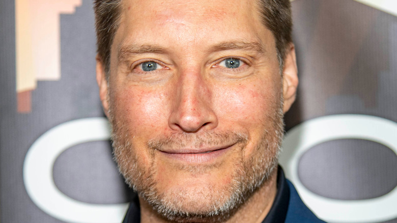 Sean Kanan posing