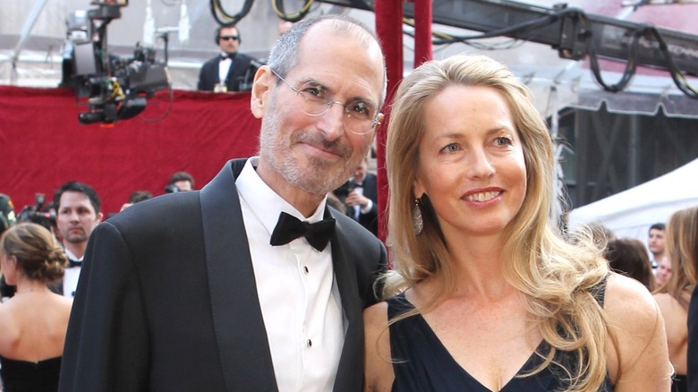 The Youngest Daughter Of Steve Jobs Has Grown Up To Be Gorgeous